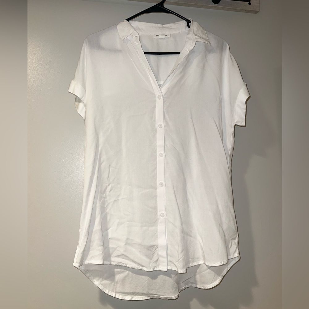 Women’s white button down blouse
